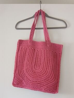 Universal Thread Pink Crochet Tote Bag - Stylish Women's Shoulder Bag Nwot